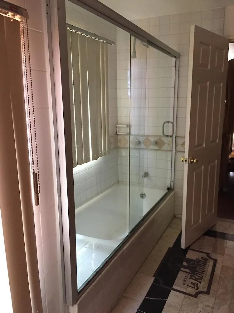 ****  Hotel La Rotonda Guadalajara México